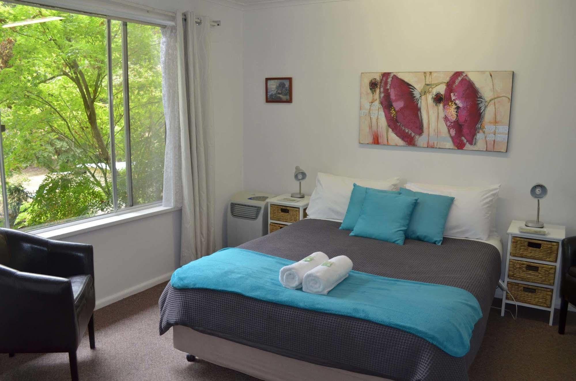 Alpine Riverside Cottages Porepunkah Luaran gambar