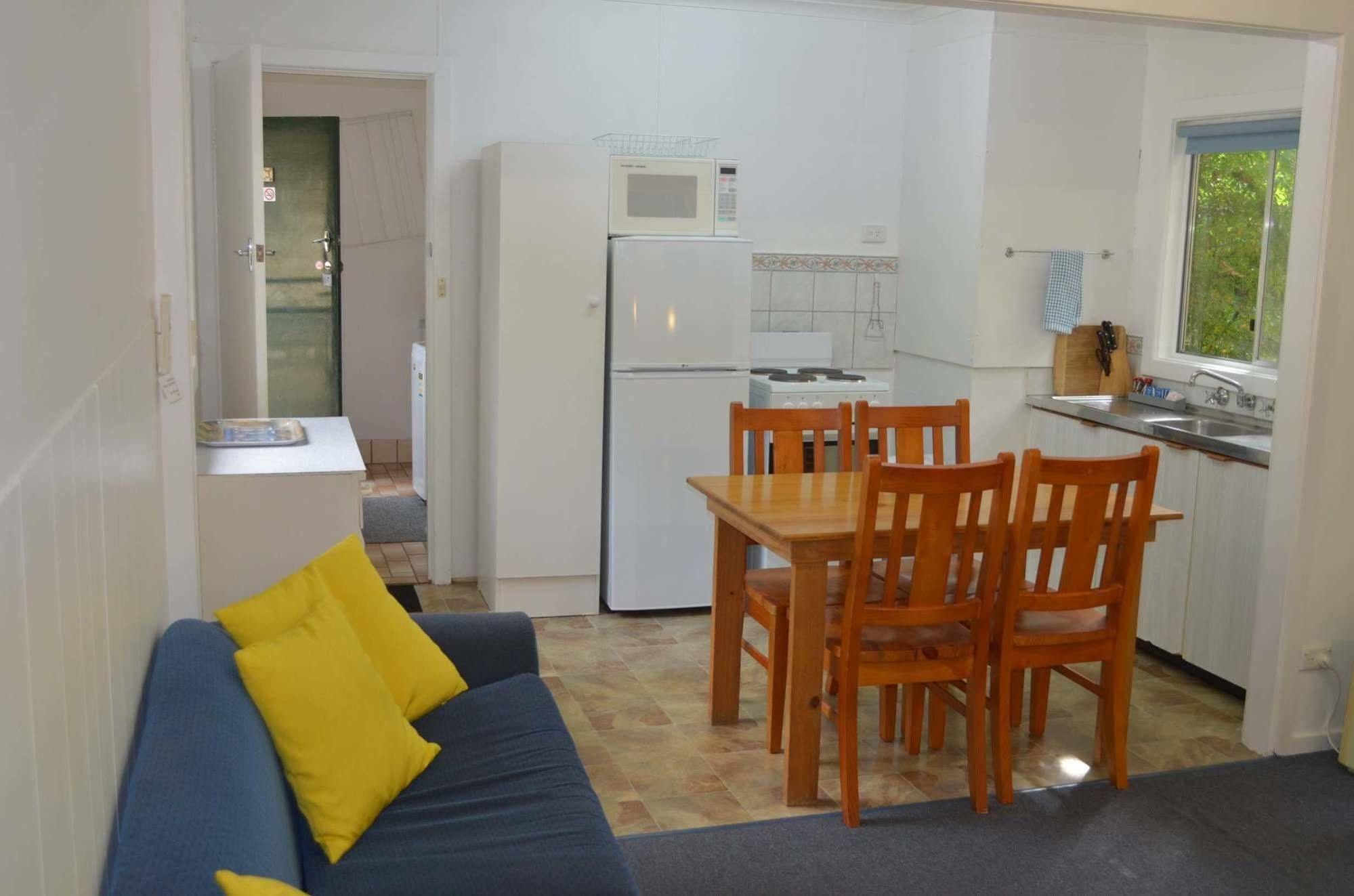 Alpine Riverside Cottages Porepunkah Luaran gambar